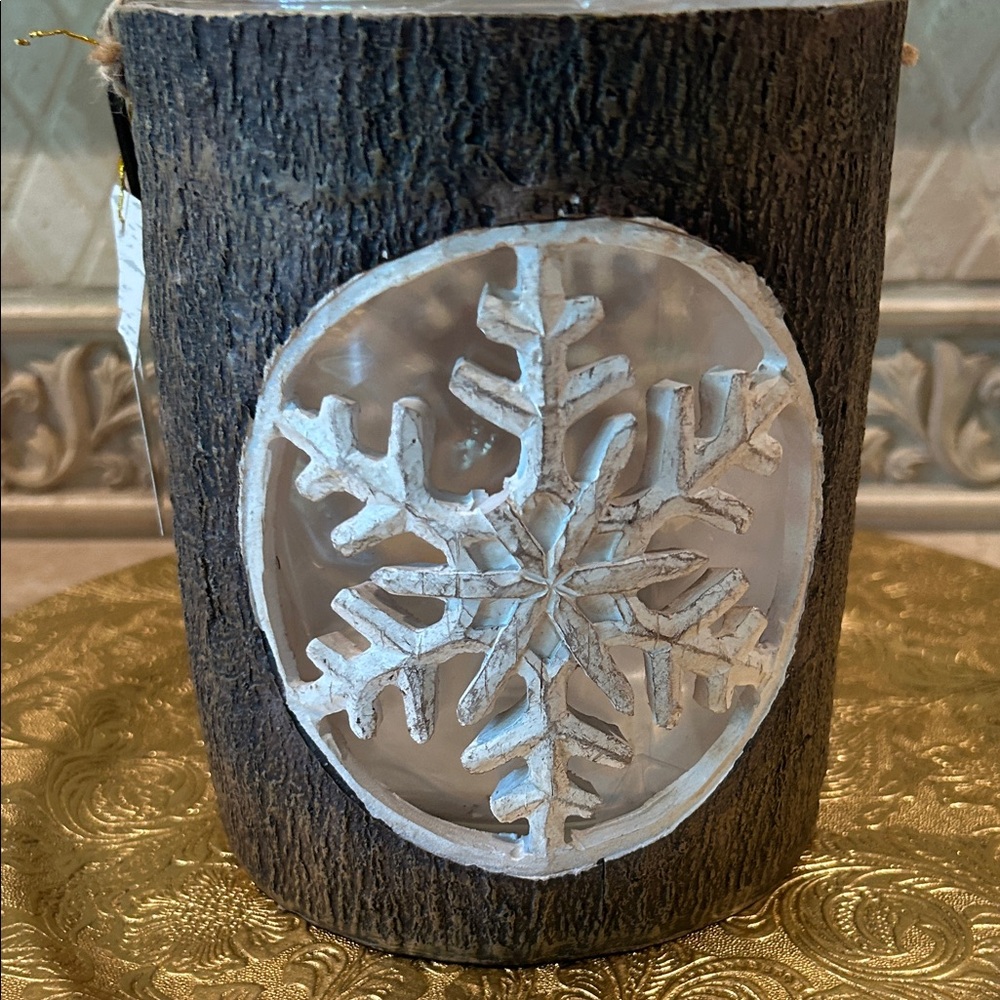 NWT Rustic Snowflake Candle Holder Lantern White & Brown